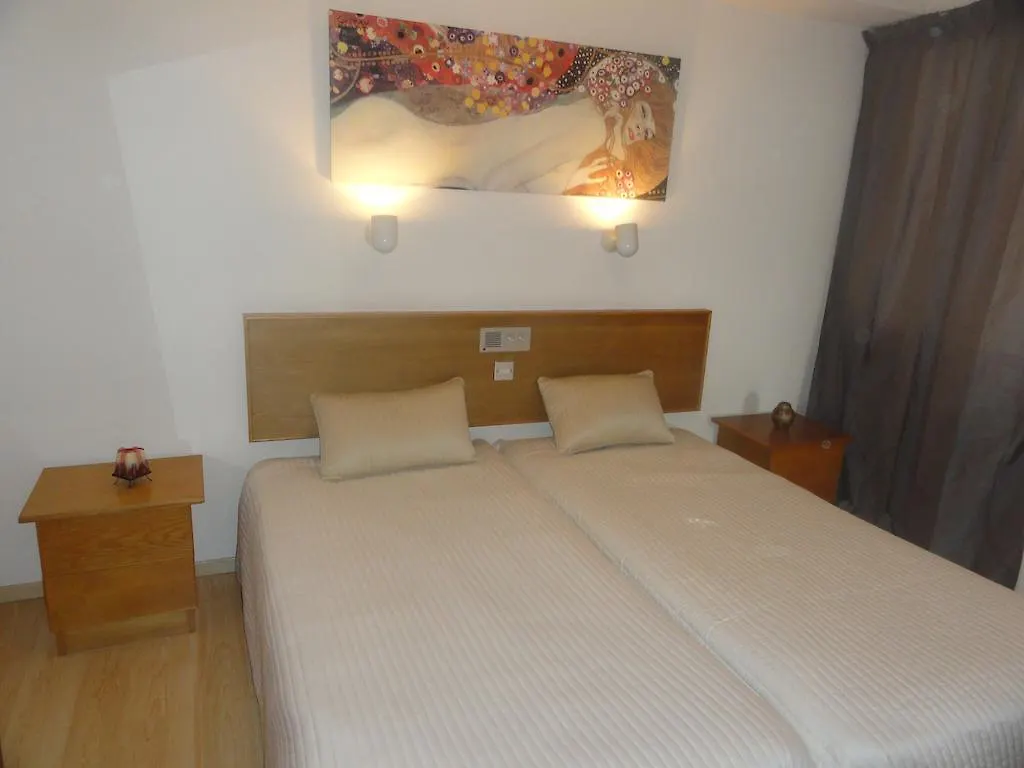 Sunorama Beach Apartment Larnaca 0*,